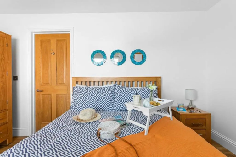 3 At The Beach, Torcross