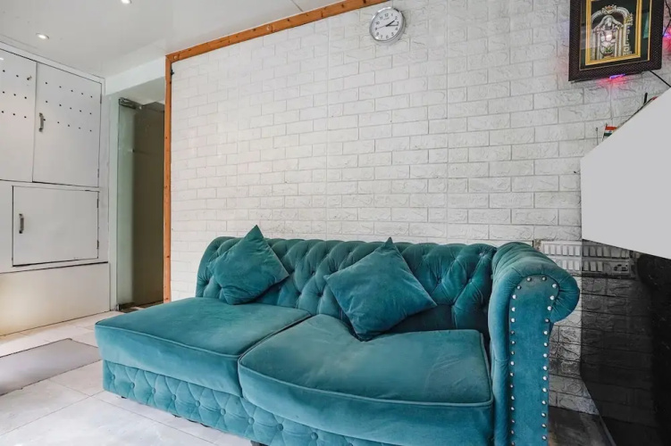 Fabhotel Twigo Inn