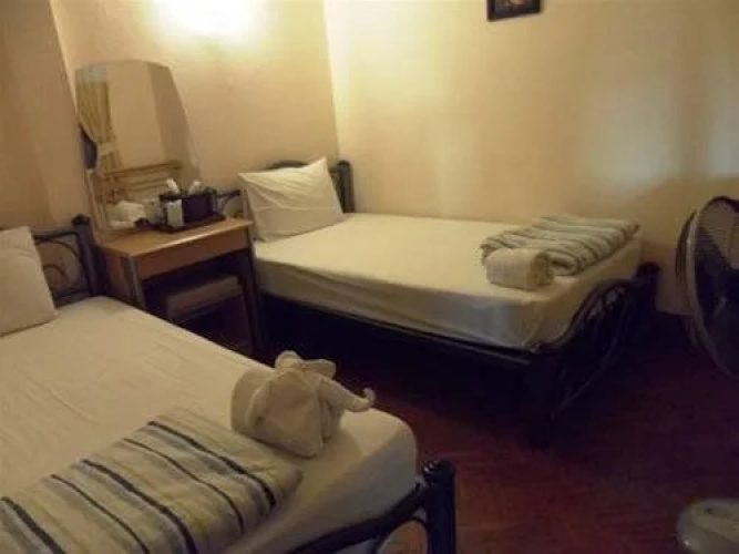 Huen Panicha Guesthouse