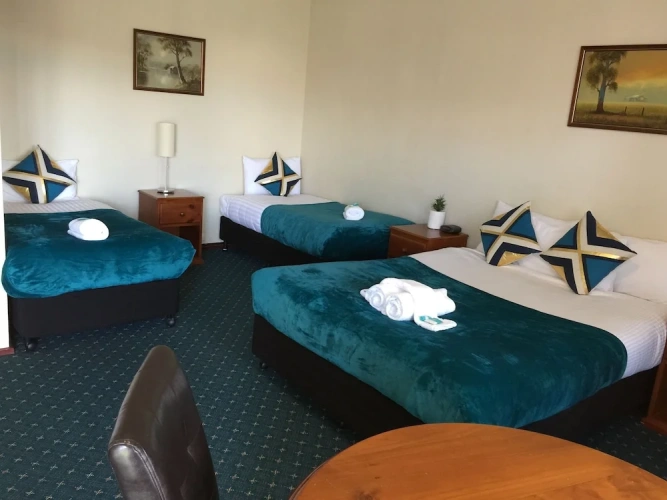Standard Quadruple Family room