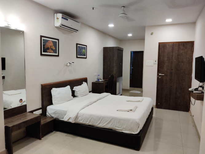 Boshan Hotels