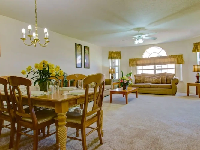 3 Bedrooms Villa