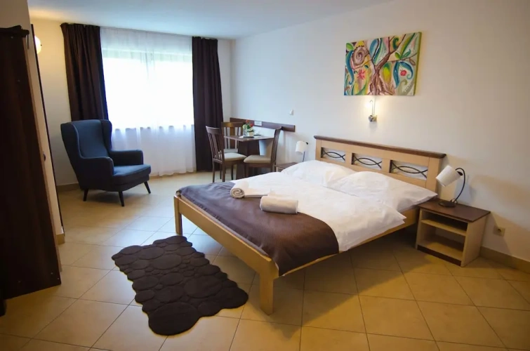 Standard Triple room with mountain view
