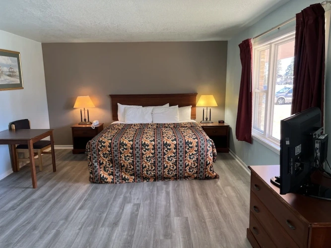 Standard Double Suite