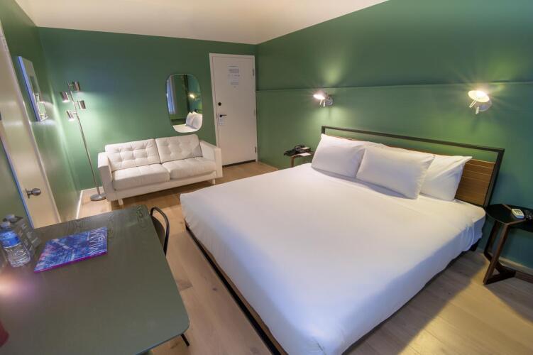 Greenview Hotel