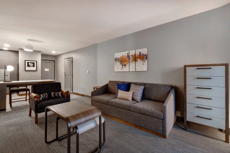 Quadruple Suite
