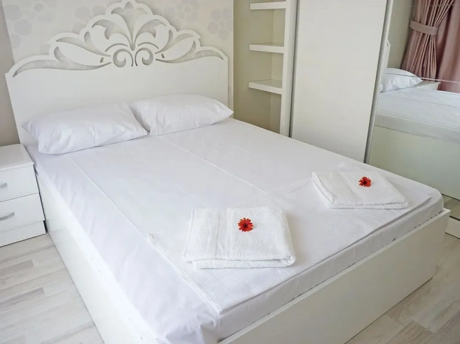2 Bedrooms No. 4 Apartment