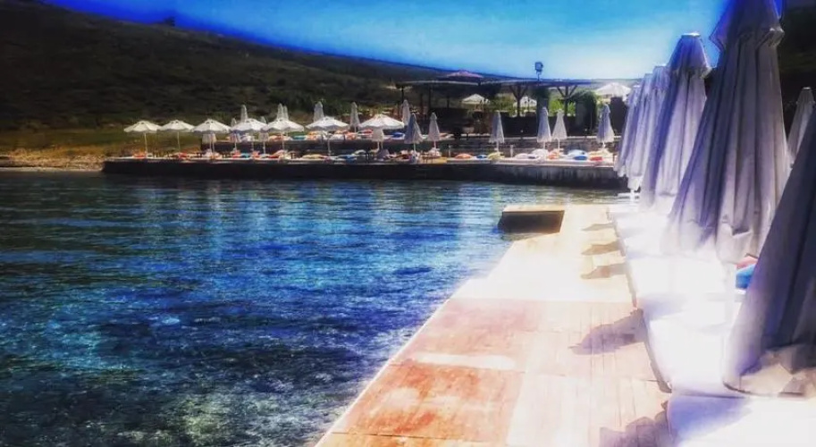 Pelagos Hotel