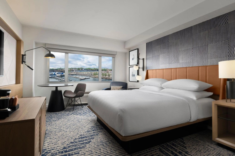 Sheraton Erie Bayfront Hotel photo 8