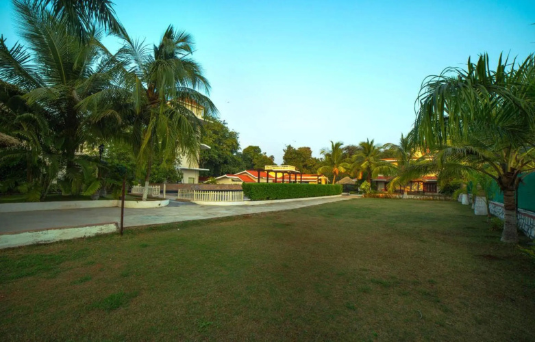 Paradise Villas & Resort