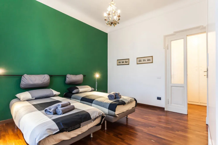 Temporary House - Stazione Centrale