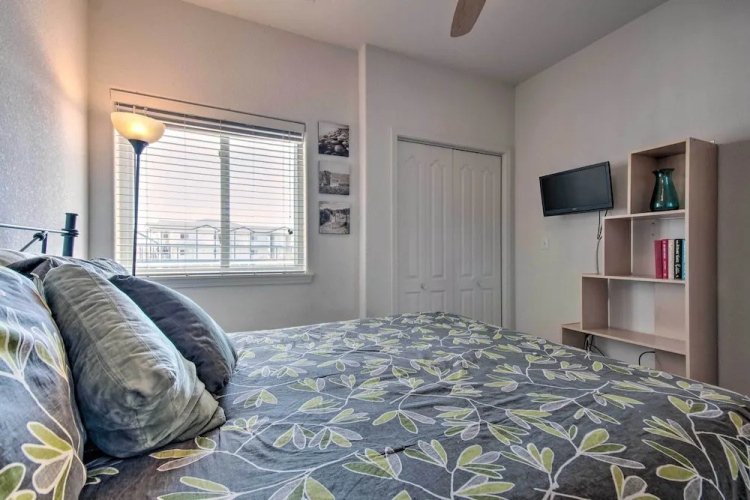 Boat Slip, Views: Waterfront Lake Ozark Condo!