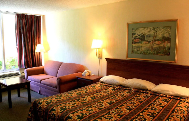 Rodeway Inn Monroe