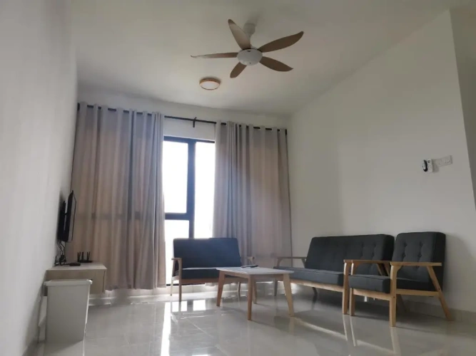 2 Bedrooms Apartment