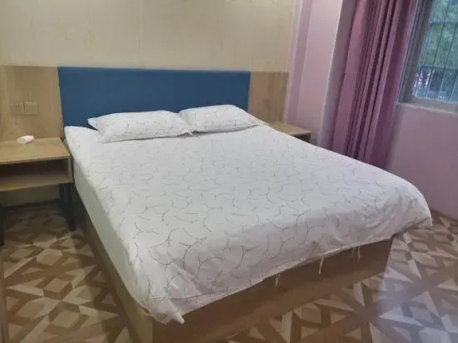 Shanghai Conner Hotel