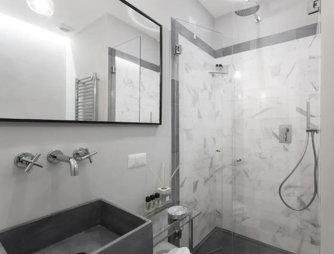 Deluxe Double room with city view