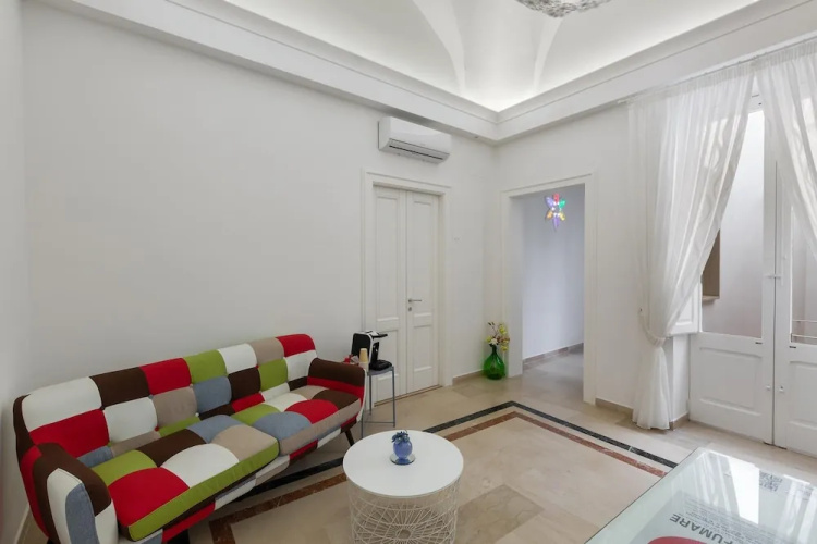 3141 B&b Incentro Comfort Suite - Central Suite by Barbarhouse