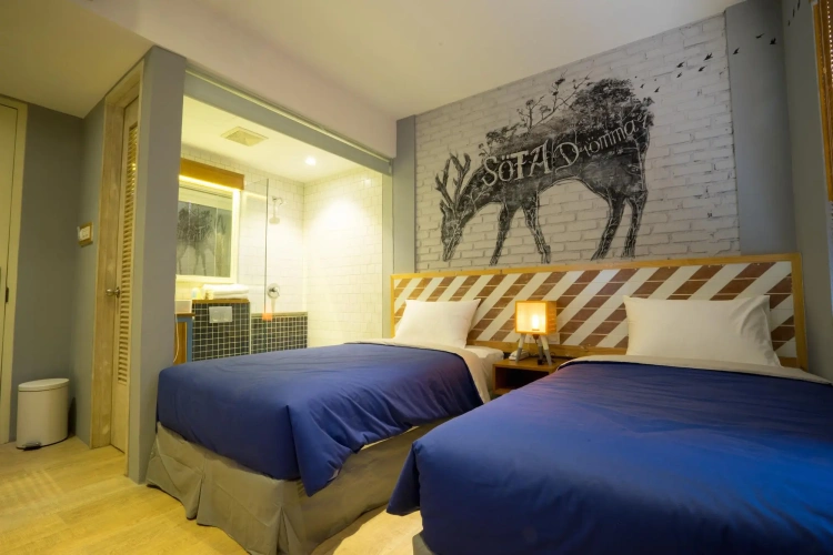 Superior room