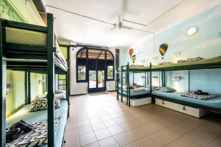 Bell Hostel and Guesthouse