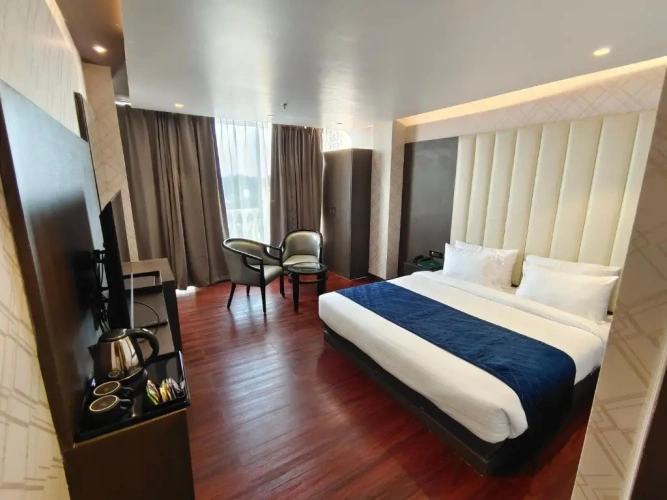 Deluxe Double room with balcony