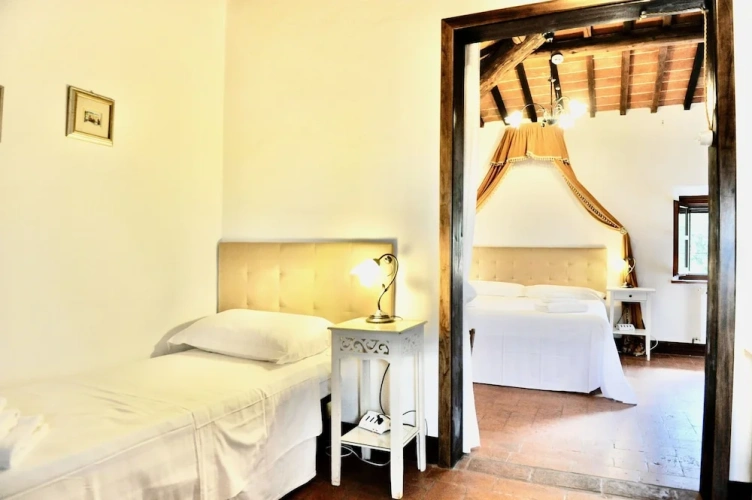 2 Bedrooms Superior Triple room with view