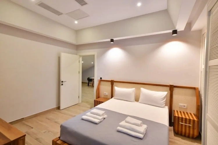 Standard Suite