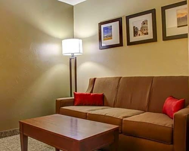 Standard Double Suite
