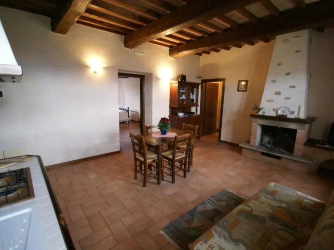 Nice Apartment With Pool and Beautiful Garden