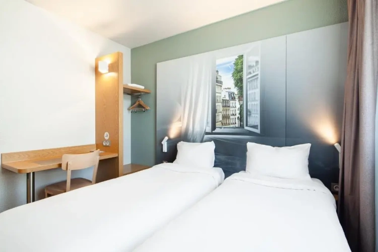 Twin room