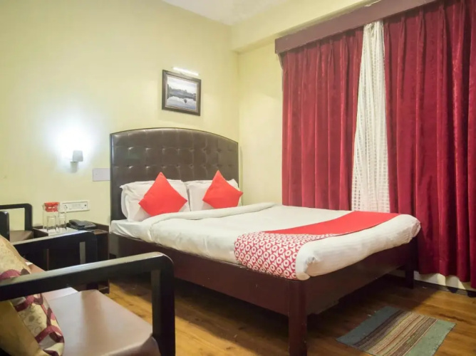 Hotel Sandrup by OYO Rooms