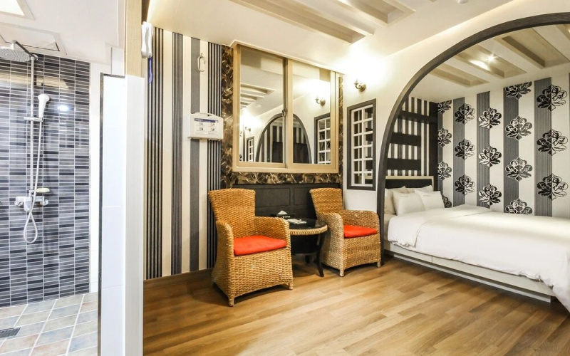 Jinju Hotel Beach