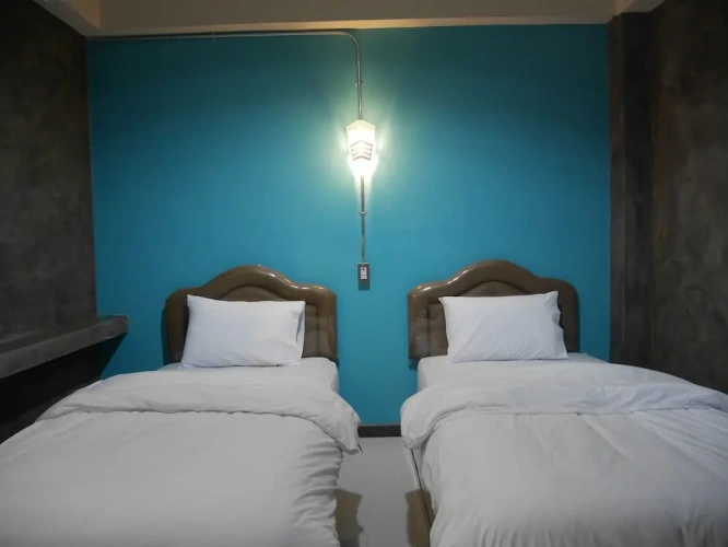 Standard Twin room with balcony