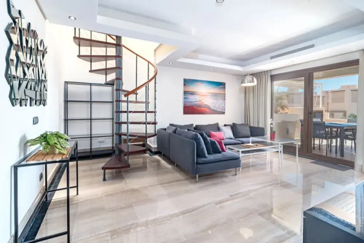 Bp7c.2a Beachfront Penthouse With Private Pool