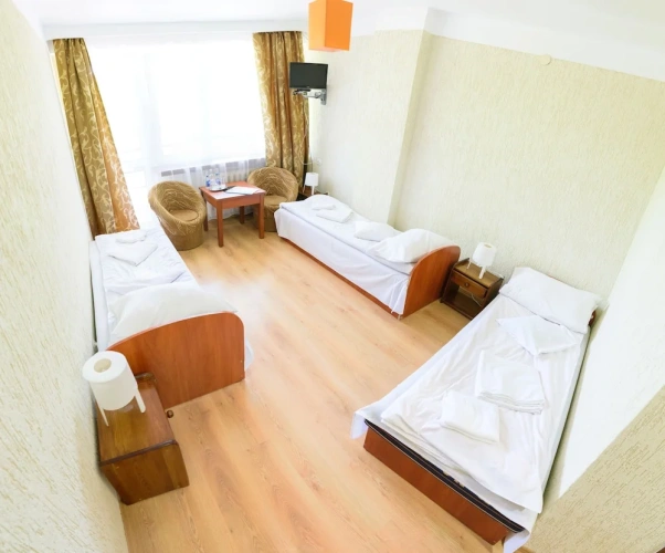 Standard Triple room with balcony