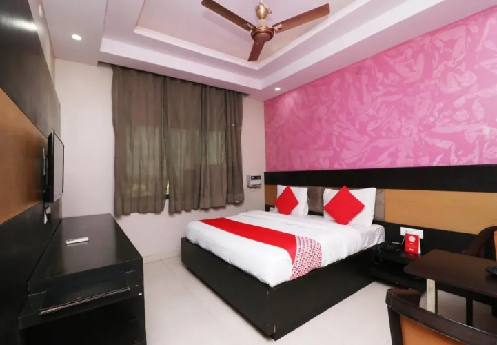 Rc Hotel By OYO Rooms