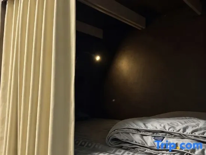 Bed in Dorm (male dorm)
