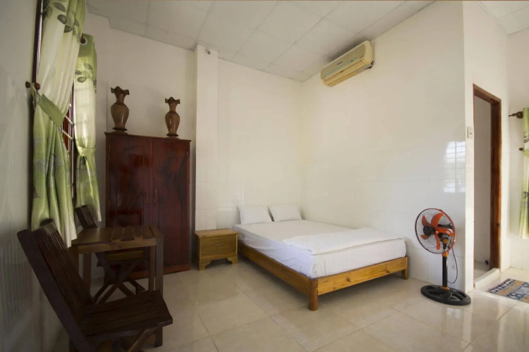Bai Thom Cay Vong Nem Resort