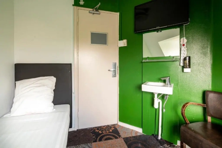 Single room