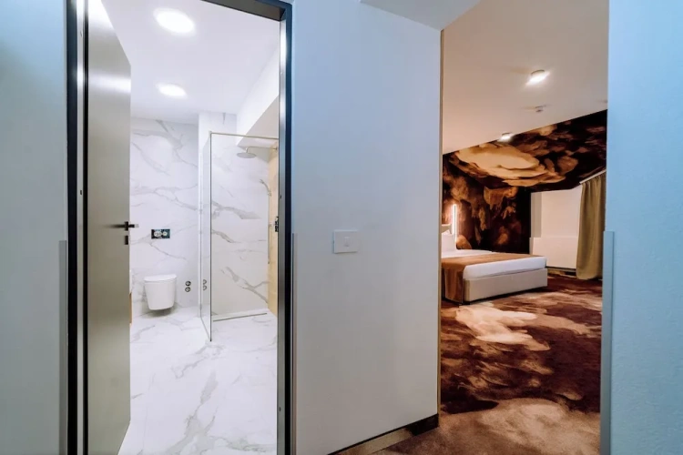 Superior Double room with city view