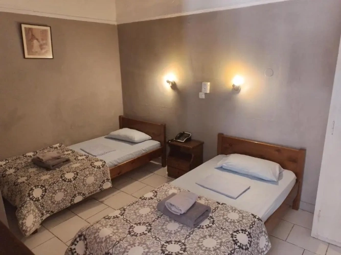 Economy Twin Basement room