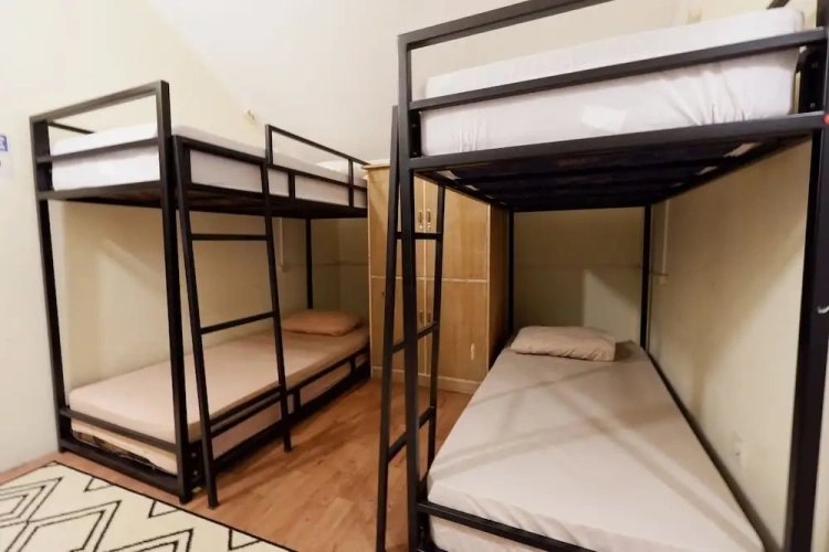 2 Bedrooms Bed in Dorm