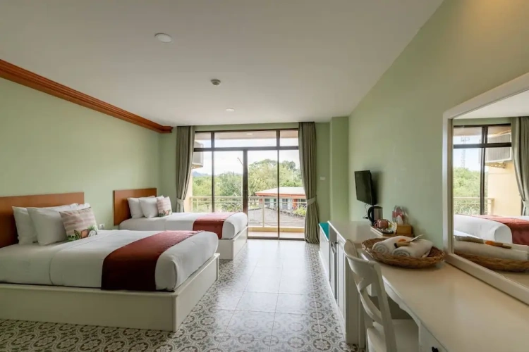 Deluxe Double room with balcony