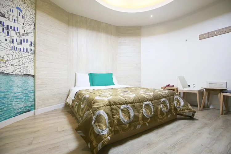 Daejeon Wolpyeong M House