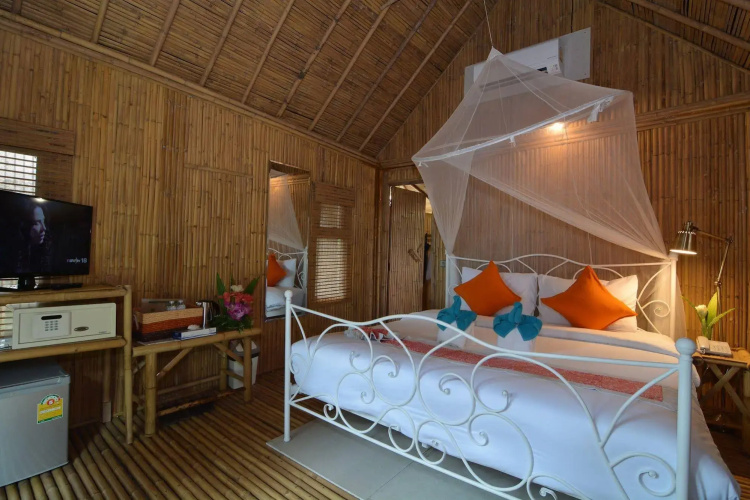 Anyavee Krabi Beach Resort