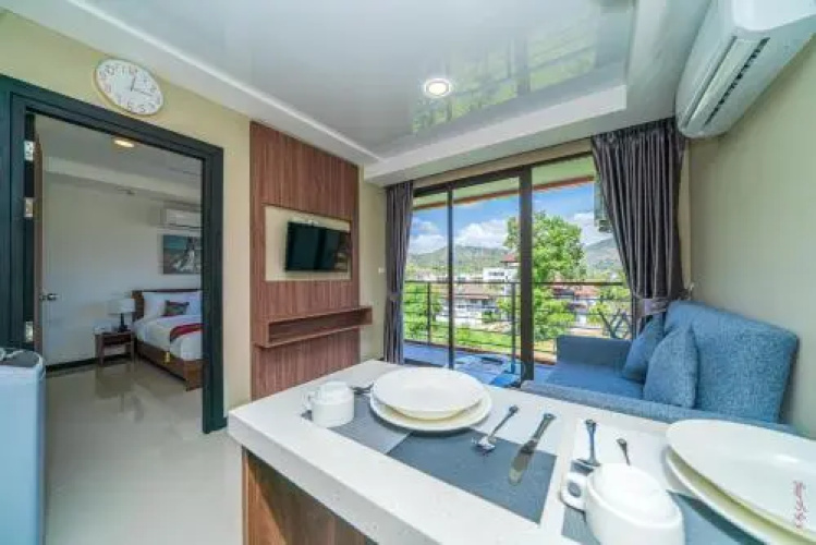Naiharn Condominimum