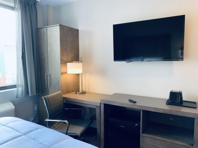 Capital Hotel