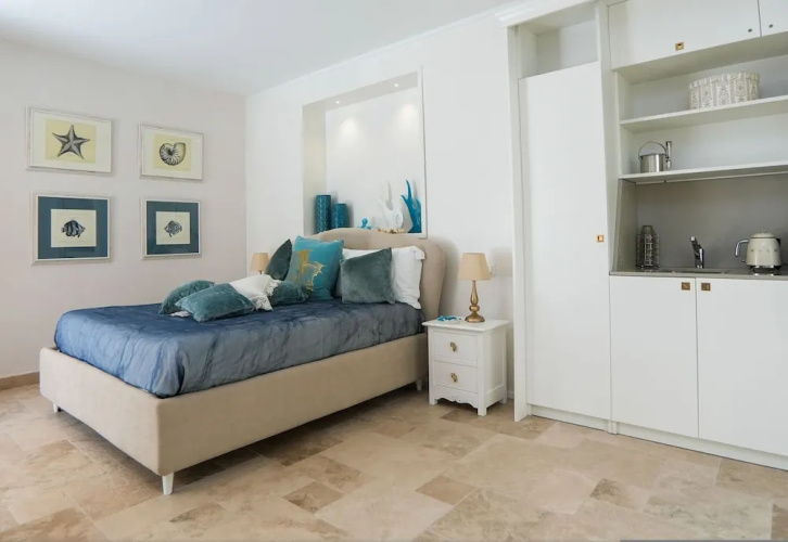 Marina Homes Deluxe 1