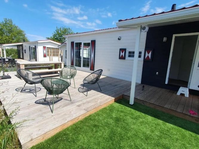 3 Bedrooms Chalet