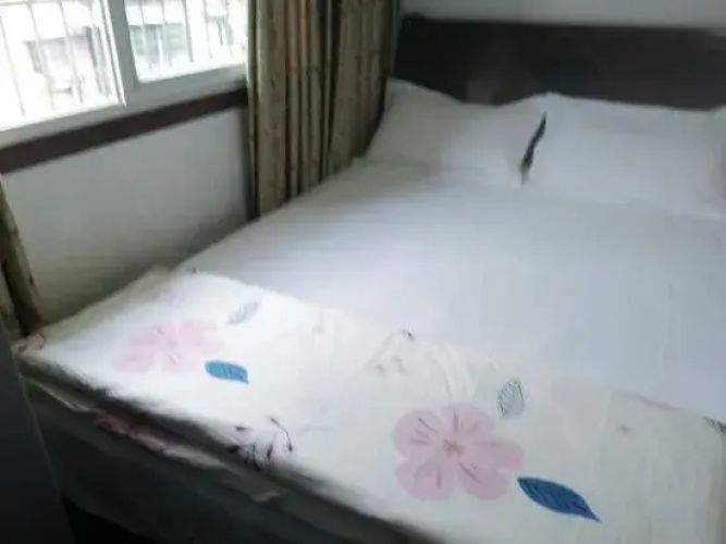 Chongqing Shijia Apartment