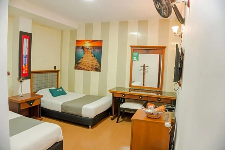 Standard Twin room